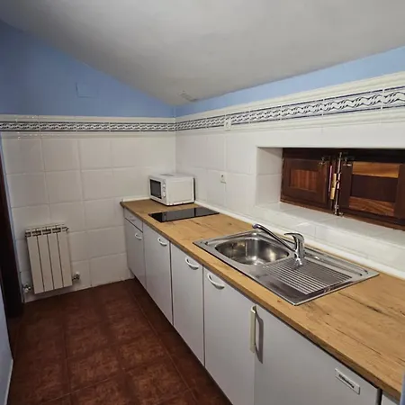 Casa de hóspedes Albe 3*